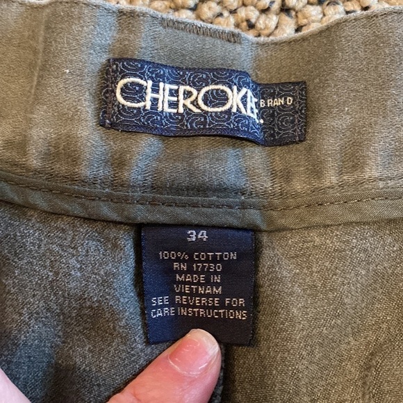 Men’s Shorts - Picture 4 of 6